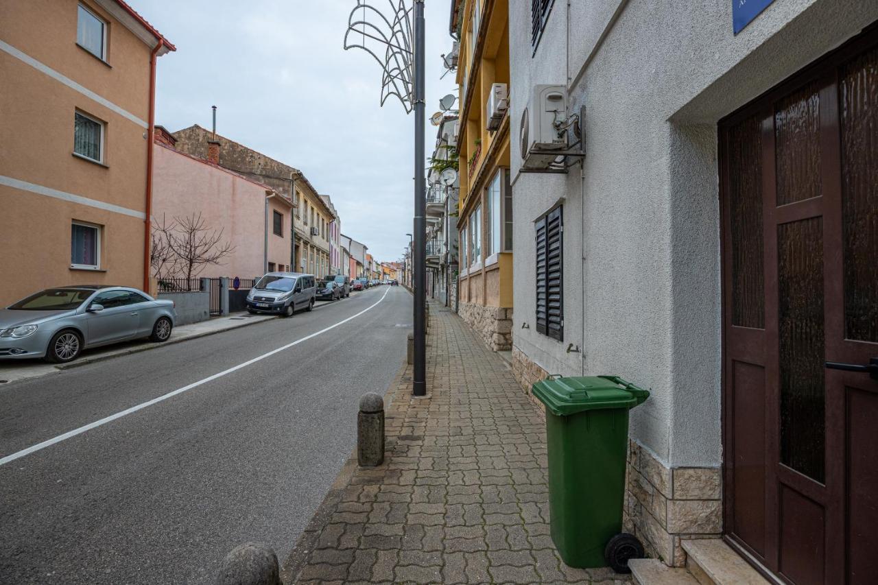 Apartmani Gabrijela Crikvenica Kültér fotó